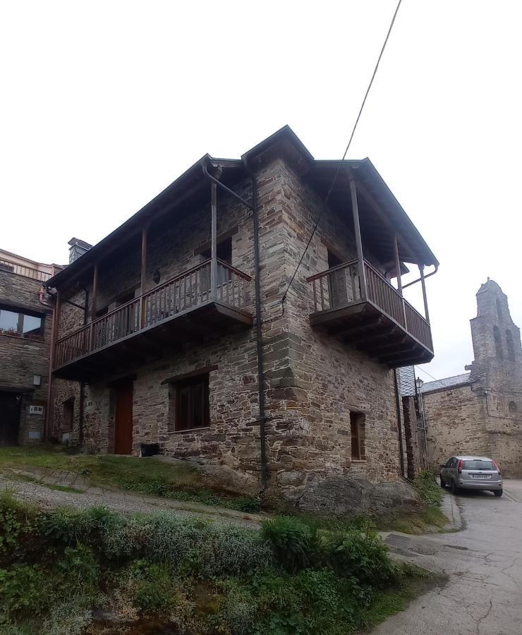 Casa De Abril 2 Villa San Cristobal de Valdueza Dış mekan fotoğraf